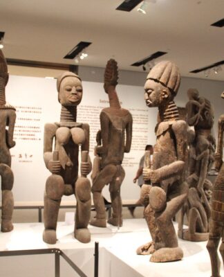 Unraveling the Beauty of African Sculptures: Celebrating Diversity and Artistic Expression